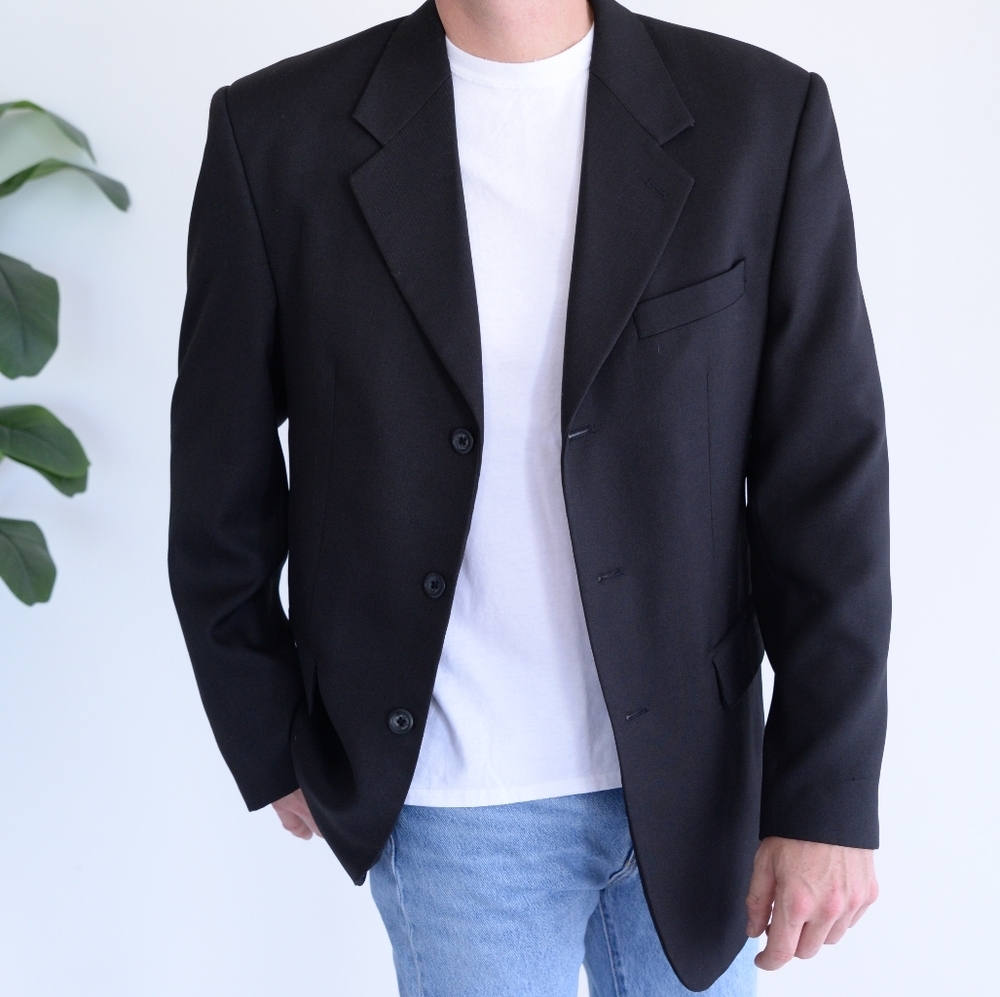 Protocol 3 Button  Black Blazer Suit Jacket